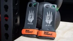 Bear Komplex 2 Hole Hand Grips - Carbon Fiber