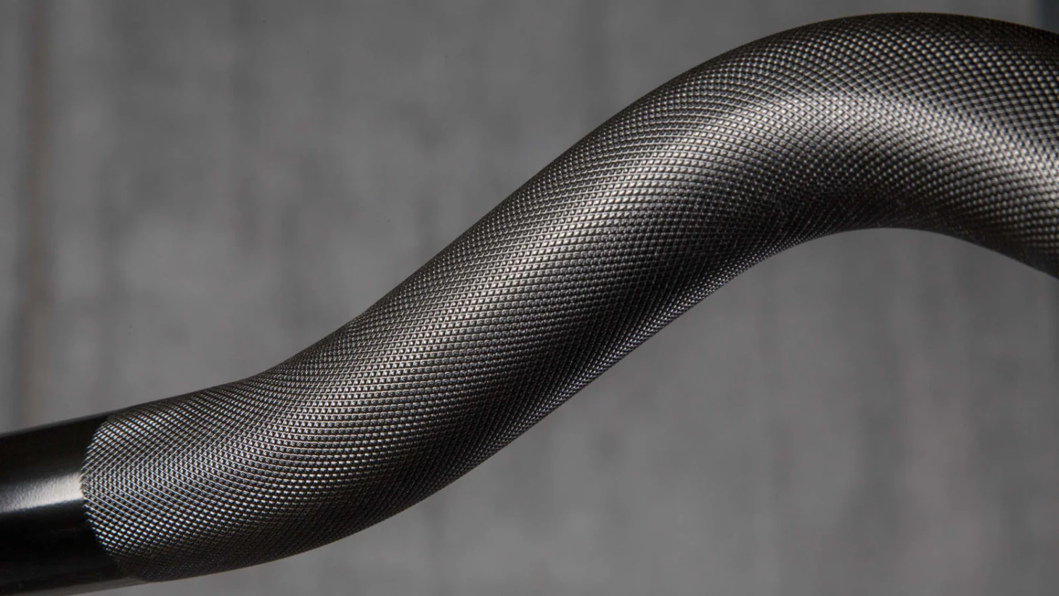 Rogue Infinity Socket Pull-up Curl Bar 6 Rogue Infinity Socket Pull-up Curl Bar - Image 4