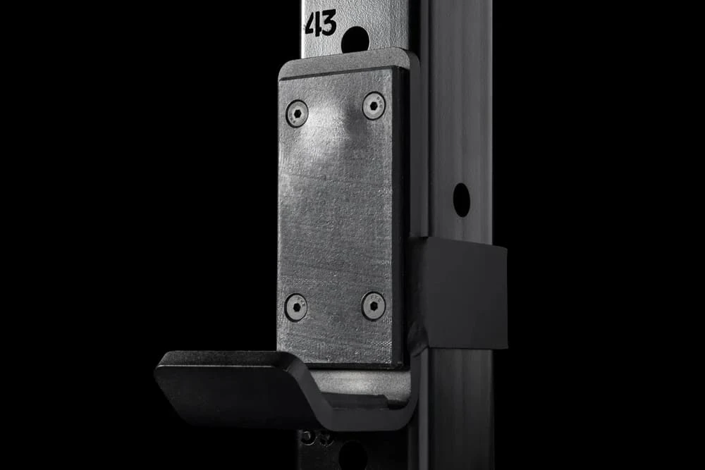 Rogue RML-490C Power Rack 3.0 6 Rogue RML-490C Power Rack 3.0 - Image 4