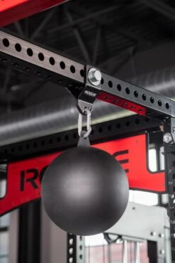 Rogue Monster Shackle -Fitness Equipment Discount RA0321 BLACK MG WEB3 ajjfbi