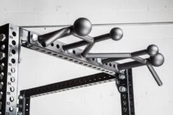 Rogue Monster Crown Pull-up Bar 9 Rogue Monster Crown Pull-up Bar -Fitness Equipment Discount RA0842 WEB3 fo02u1